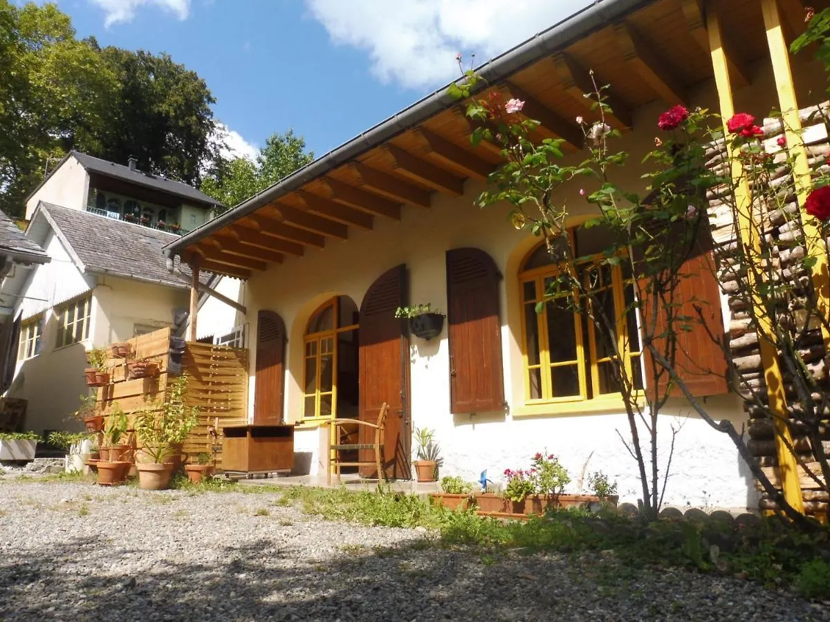 Charmant Appartement Sur Cour, Le Berlingott Bagnères-de-Bigorre