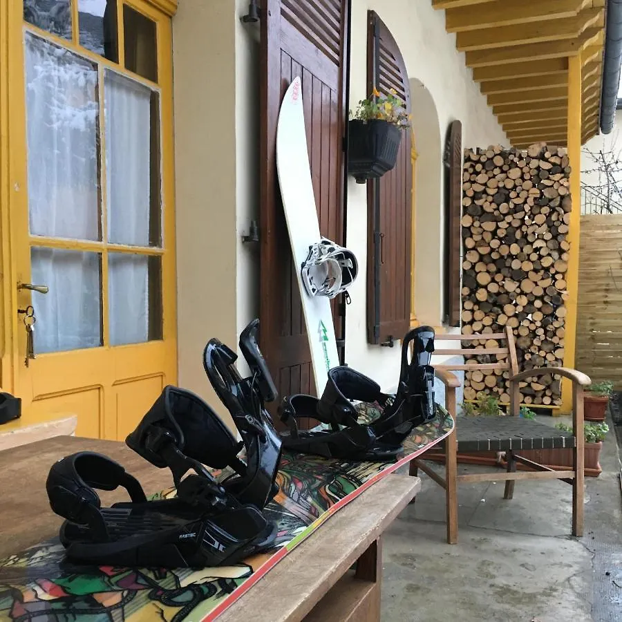 Charmant Appartement Sur Cour, Le Berlingott Bagnères-de-Bigorre